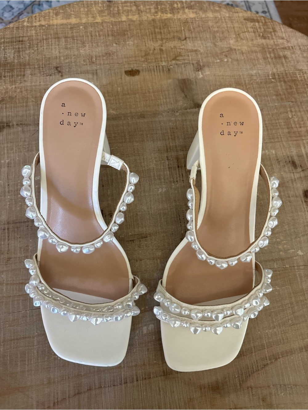 a.new.day Cream Pearl-Embellished Women’s size 8 Heeled Sandals